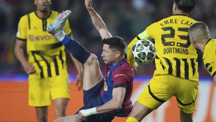 Kesalahan-kesalahan Dortmund yang Dihukum Barcelona