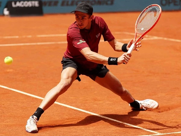 Matteo Arnaldi Tembus Perempatfinal Turnamen Masters Kedua Di Madrid