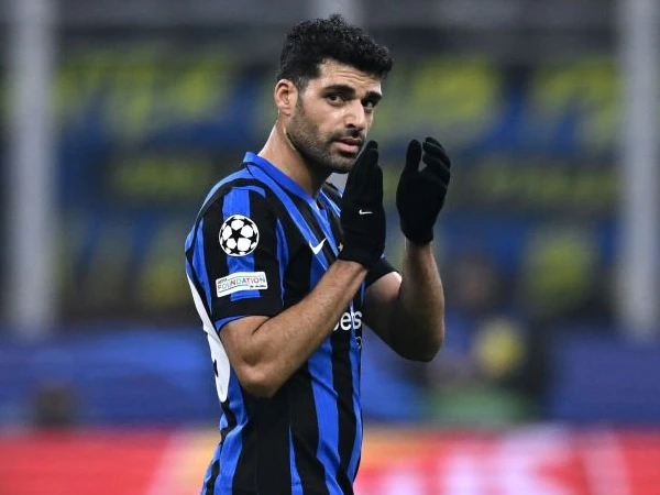 Inter Milan Berencana Lepas Mehdi Taremi, Siapa yang Akan Mengisi Posisinya?