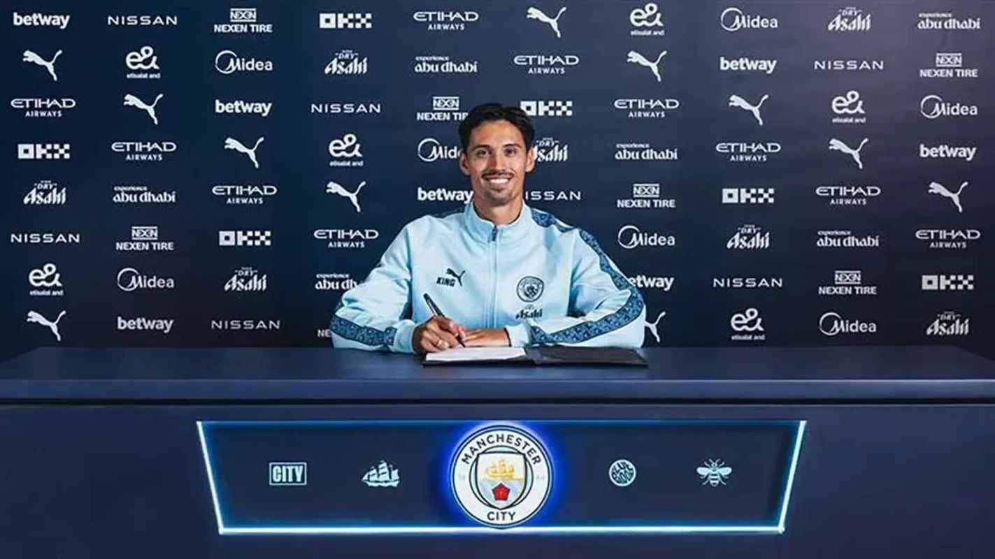 Reijnders Bukan Pengganti De Bruyne