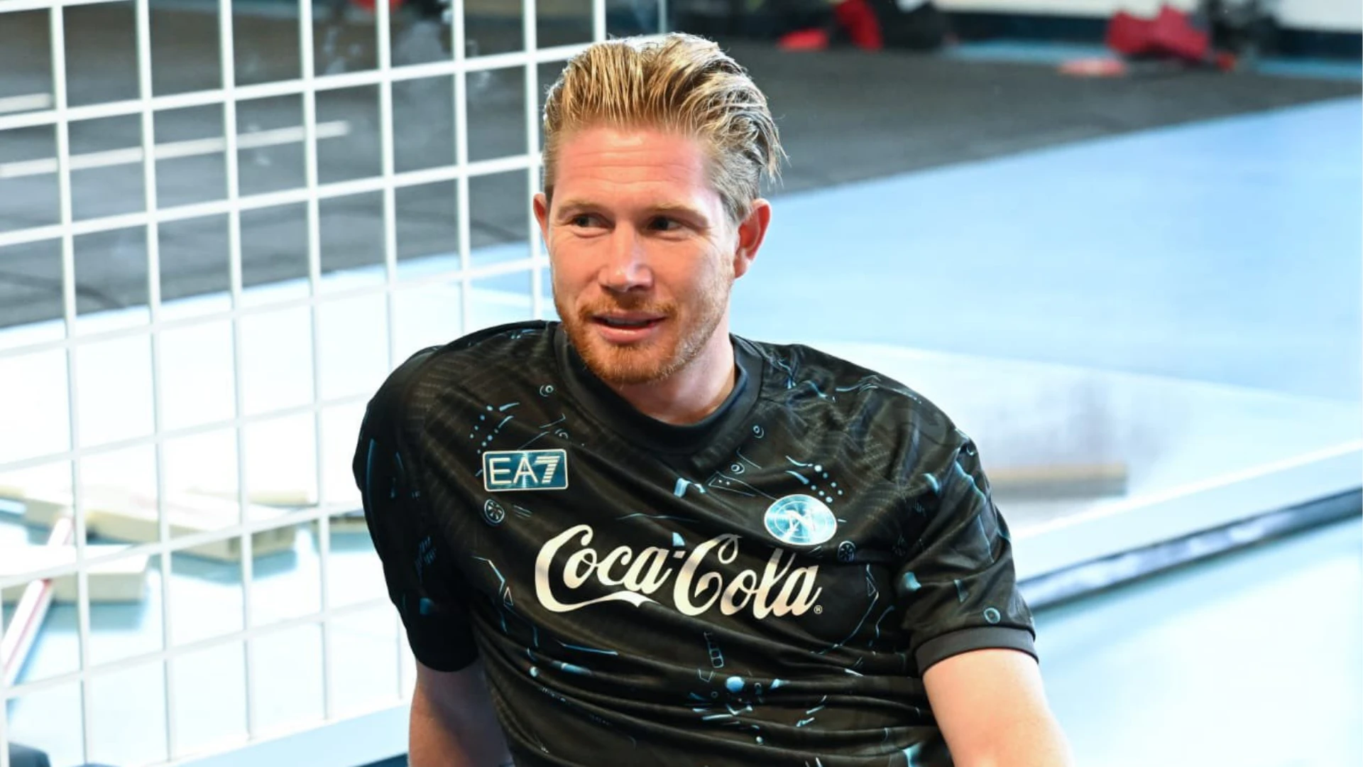 Beda Conte dan Guardiola di Mata De Bruyne