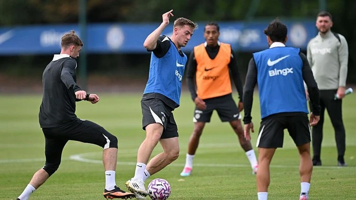 Chelsea Panggil Polisi, Kehilangan Barang Setengah Miliar Lebih