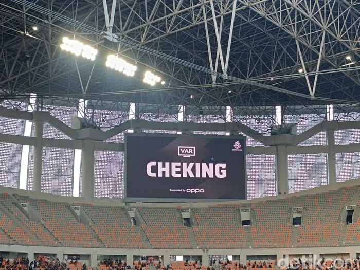 Pekan Ketiga Super League: Persib dan Arema Paling Banyak Dapat Penalti