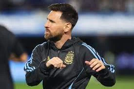 Sedih! Lionel Messi Berlinang Air Mata di Buenos Aires