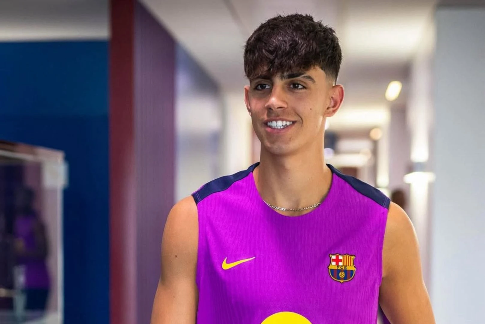 Chelsea Alihkan Fokus ke Pemain Muda Barcelona Usai Gagal Rekrut Fermin Lopez