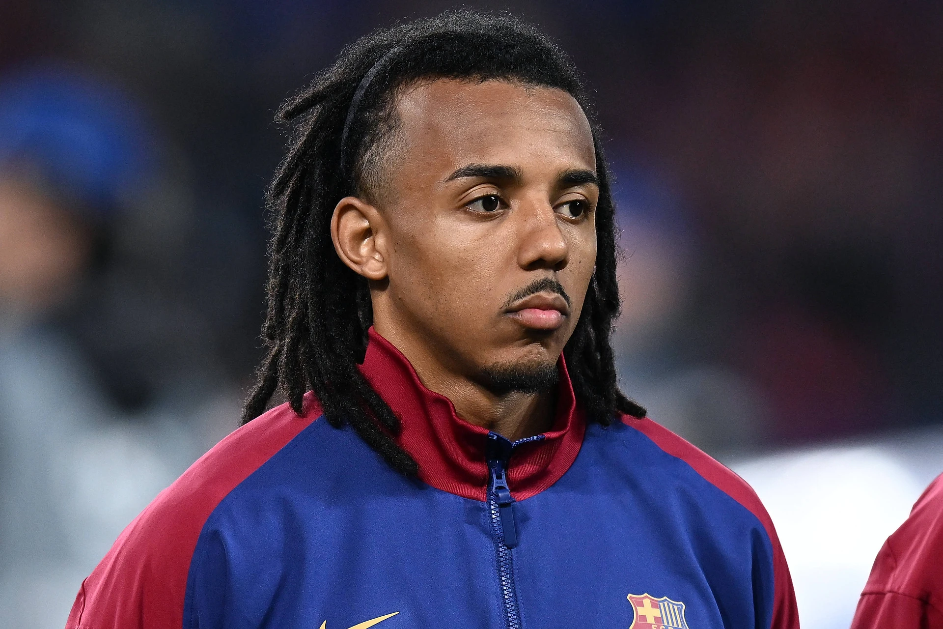 Kounde Jadi Incaran Manchester City, Namun Belum Didekati Secara Formal