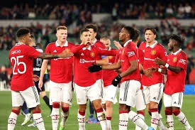 Terlalu Cepat Sebut MU Sudah Kembali ke Puncak