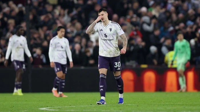 MU Tampil Lesu dan Akhirnya Ditekuk Villa, Keane Justru 'Senang'